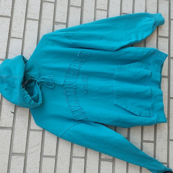 V. Sportswear Tops - Hilton Head Hoodie